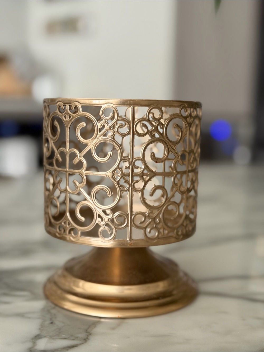 Bath & Body Works Gold Ornate Metal Candle Pedestal